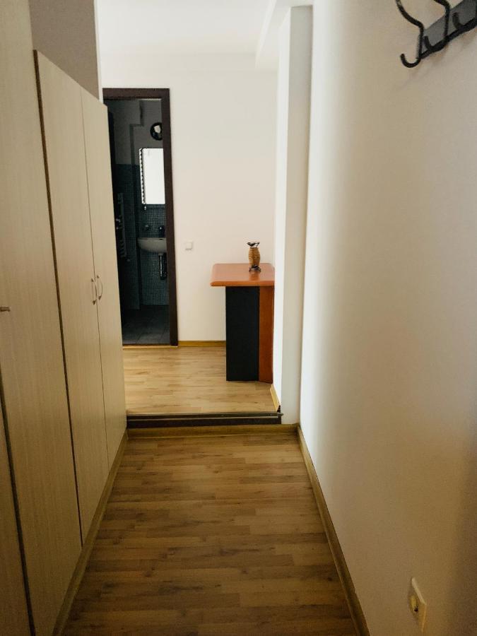 Happy Accomodation Bukarest Eksteriør billede