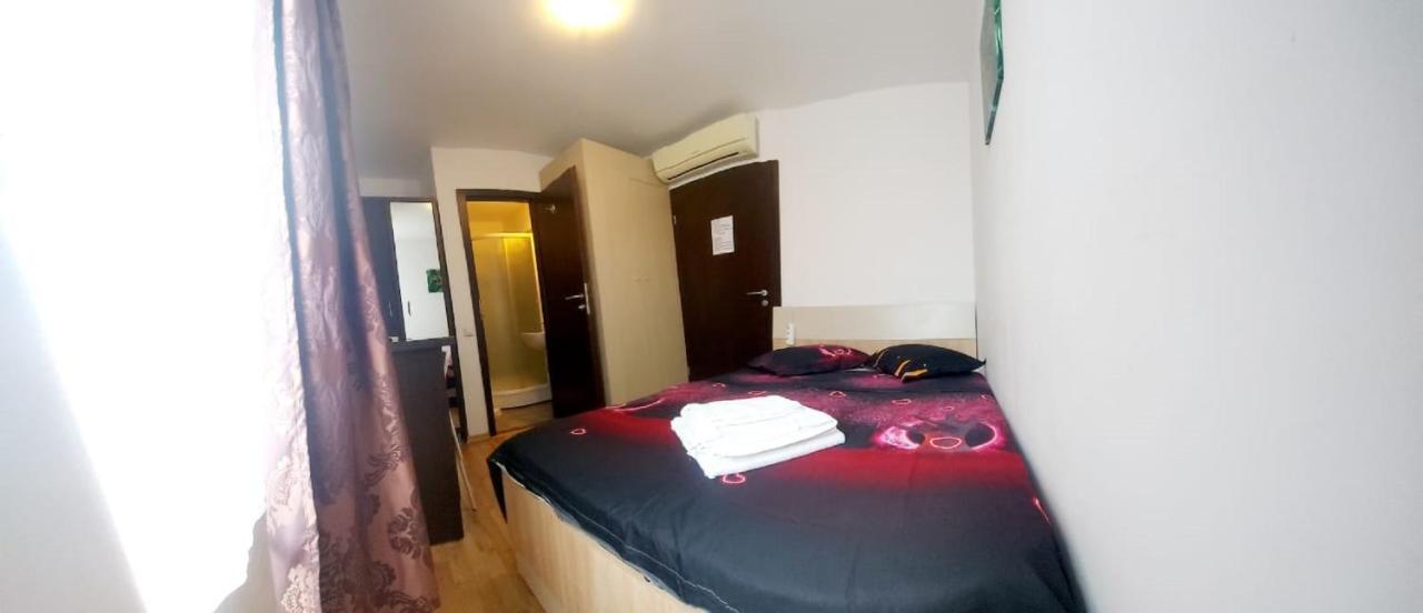 Happy Accomodation Bukarest Eksteriør billede